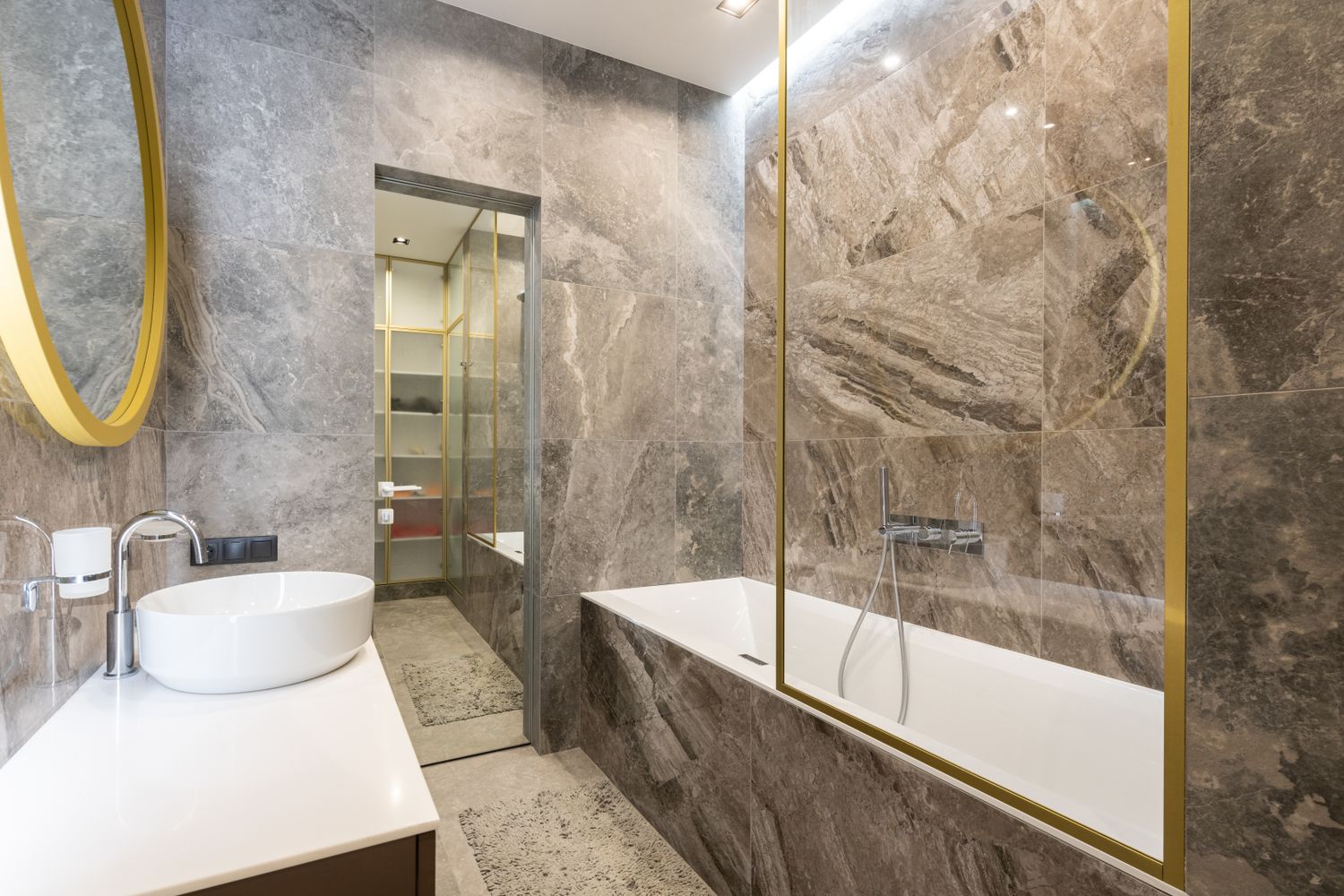 Emergency plumber in Yorkshire and the Humber Bathroom and home plumbing across Yorkshire and the Humber
